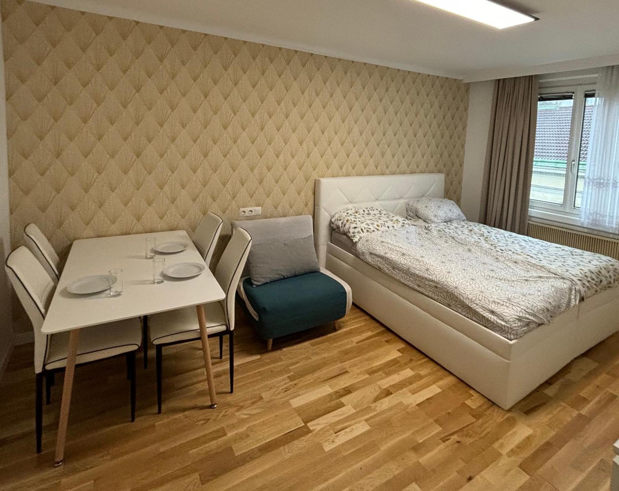 Exclusive Serviced Flat On Taborstrasse Відень Екстер'єр фото